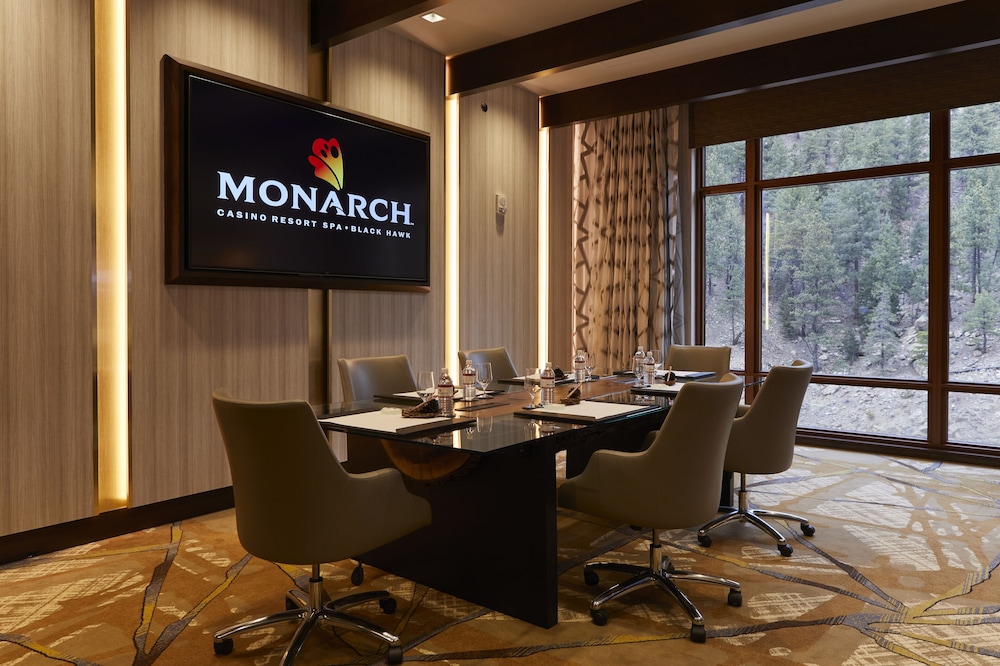 Monarch Casino Resort Spa Black Hawk 68/73