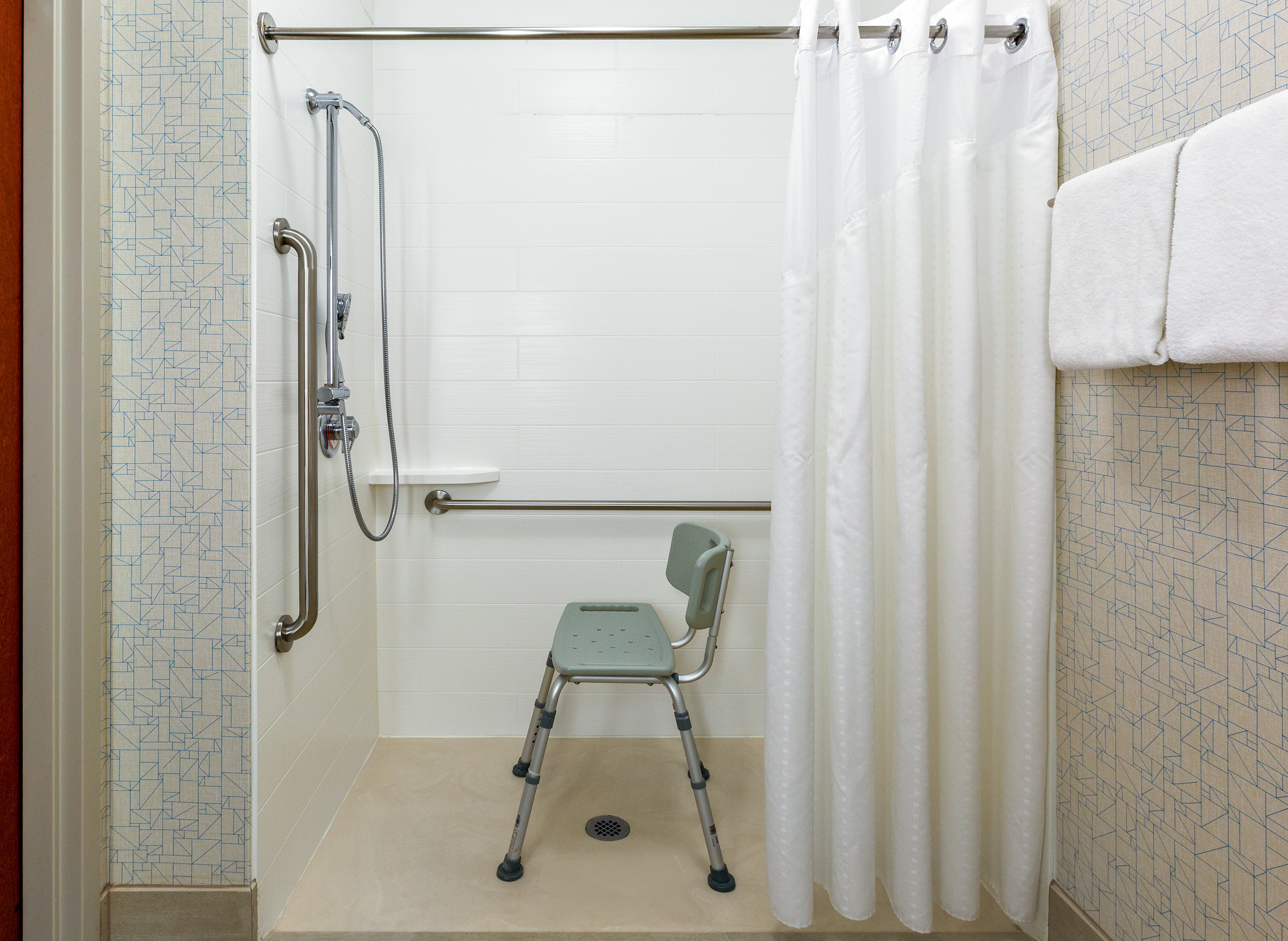 Holiday Inn Express Ellensburg 60/62
