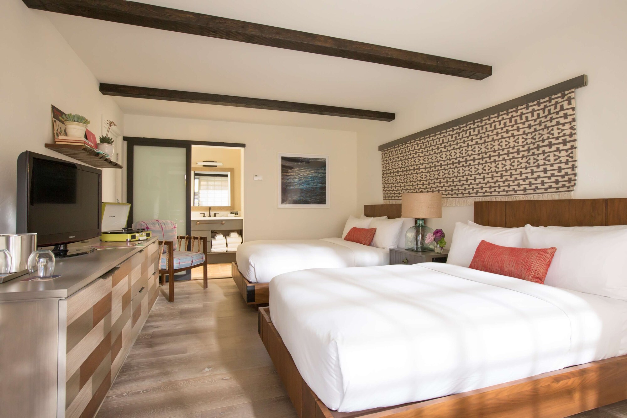 ROOM, 2 QUEEN BEDS, ACCESSIBLE