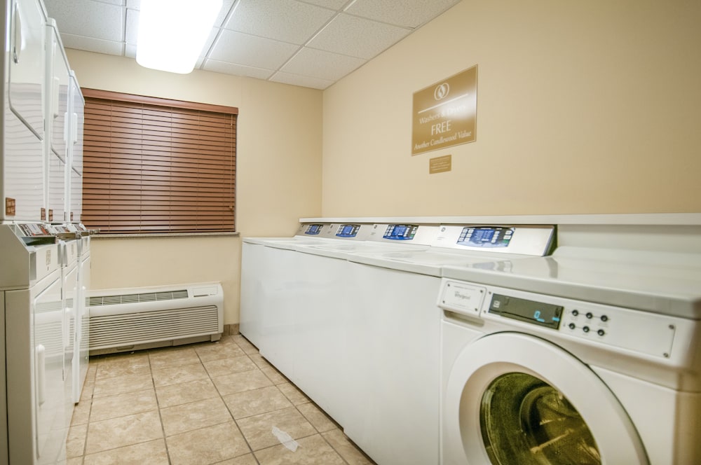Candlewood Suites Flowood 7/39