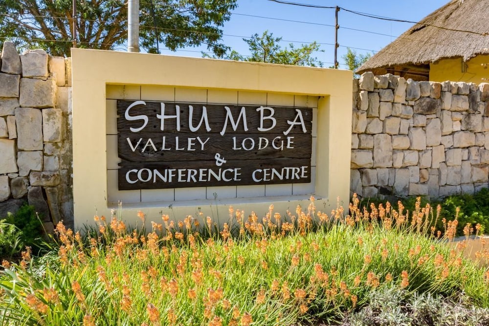 Shumba Valley Lodge 2/50