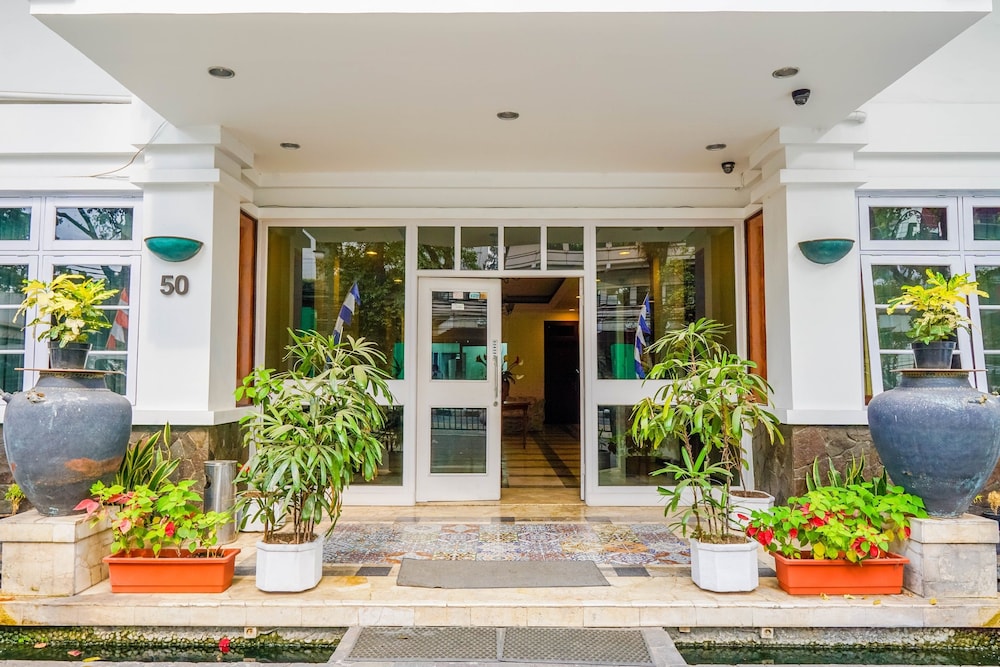 Collection O 1452 Hotel Utari 2/44