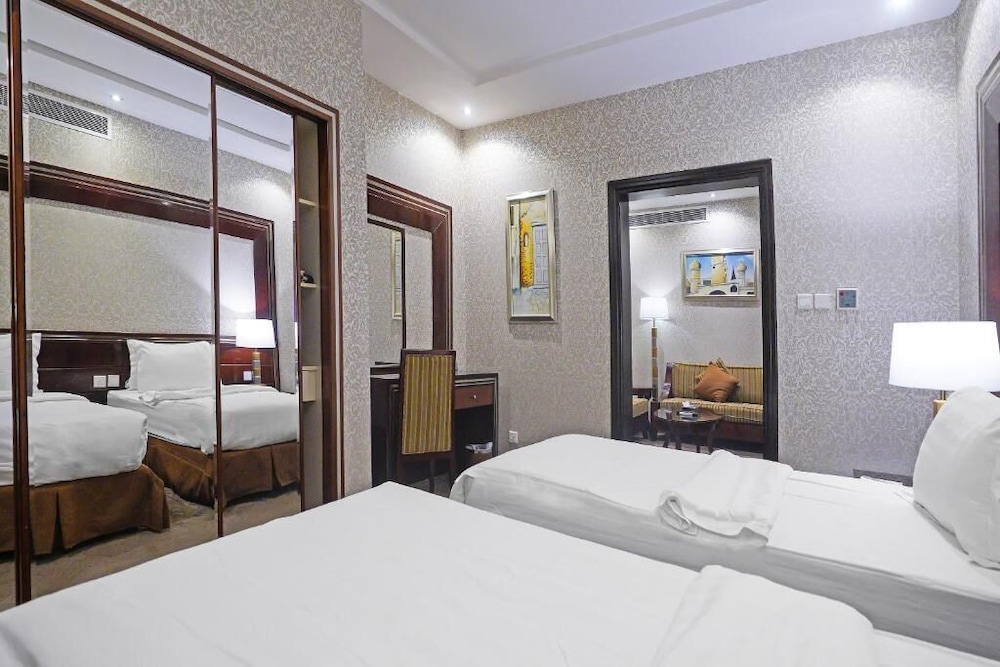 فندق ايكونو باي ليفا مطار جدة(Ekono Hotel (Ex - EKONO by LEVA Jeddah Airport Hotel)) 24/65