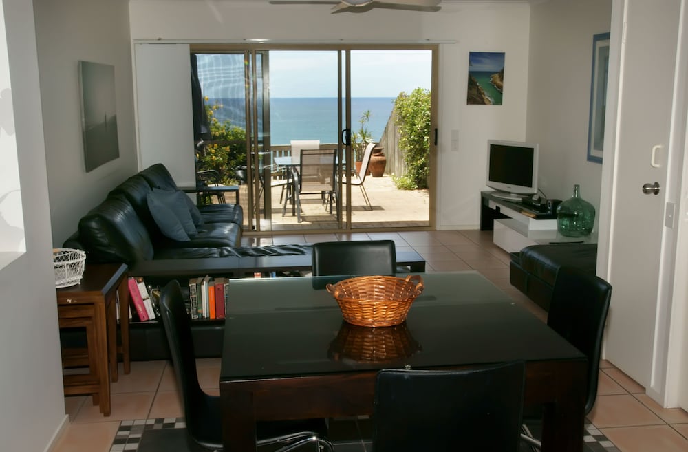 Pandanus Palms Resort 28/50