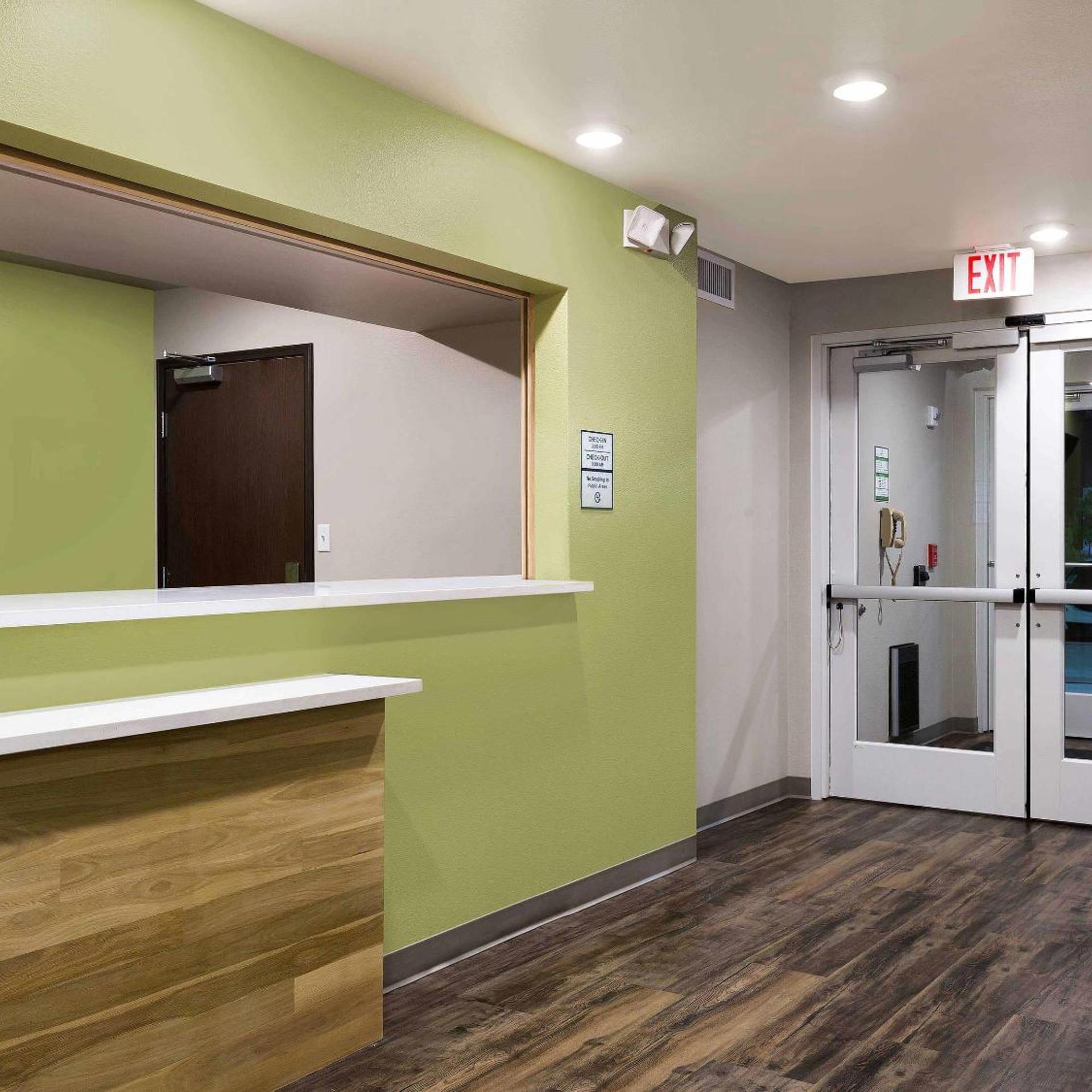 WoodSpring Suites Cleveland North 4/30