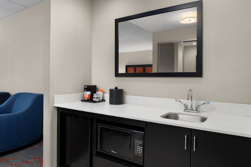 Hampton Inn Stafford/Quantico & Conference Center, Va 48/48
