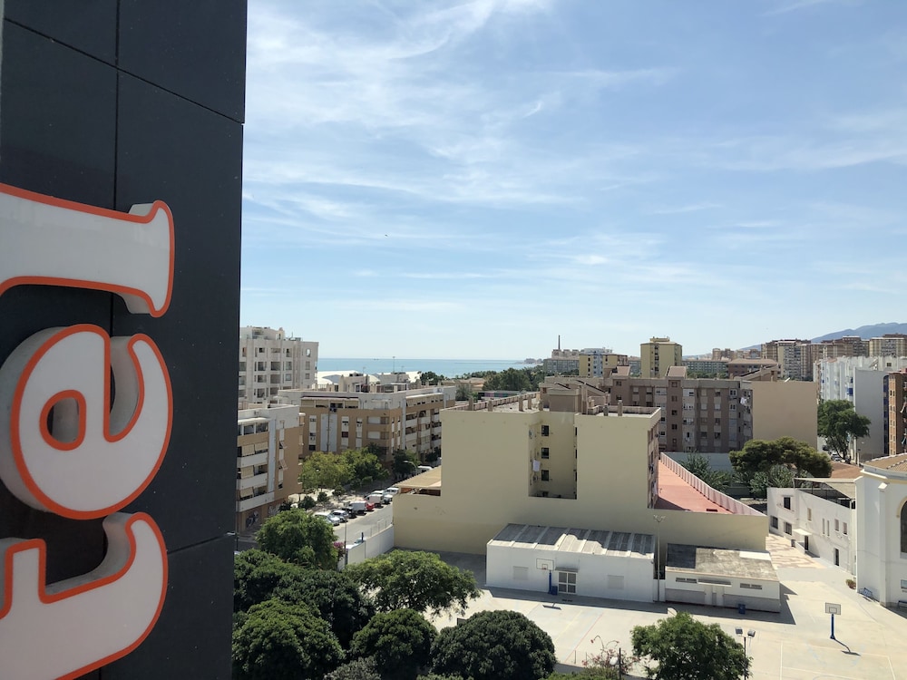 Easyhotel Malaga City Centre 52/59