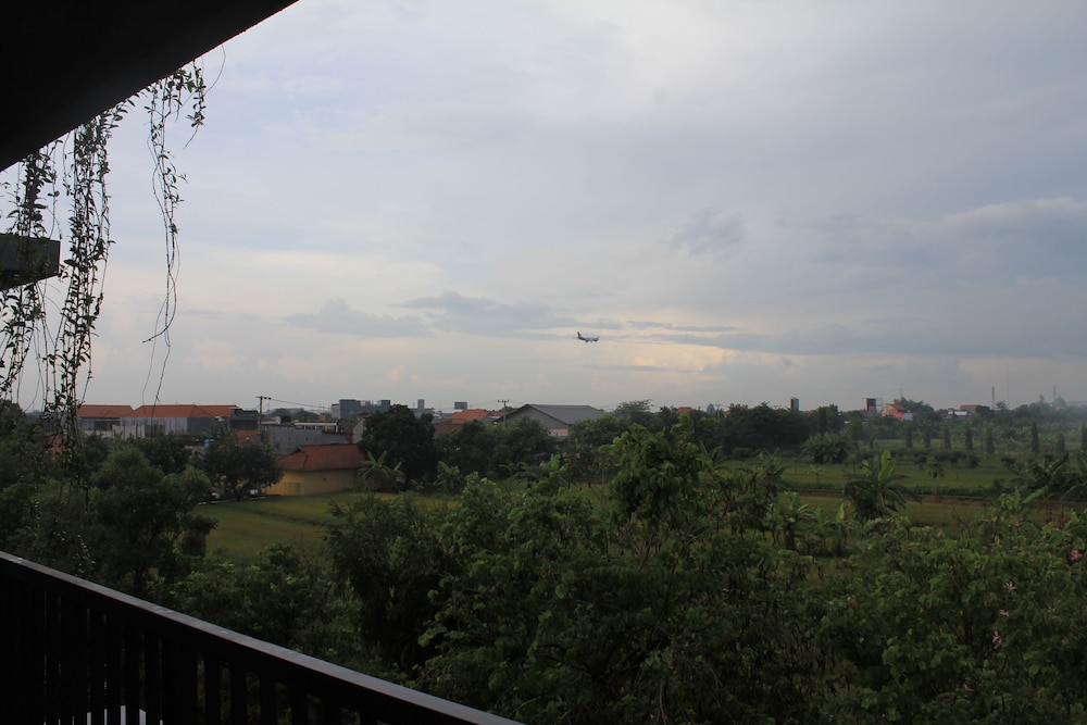 Hotel Tilamas Juanda 59/63