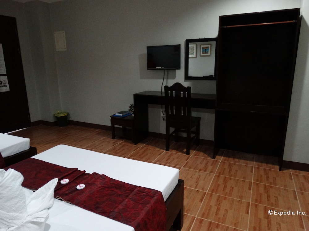 Harbour Gardens Tourist Inn 31/46