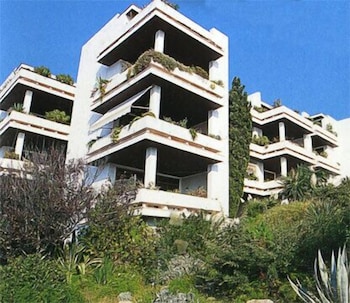 Apartamentos Del Rey 19/25
