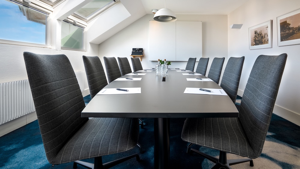 Home Hotel Fregatten 44/50