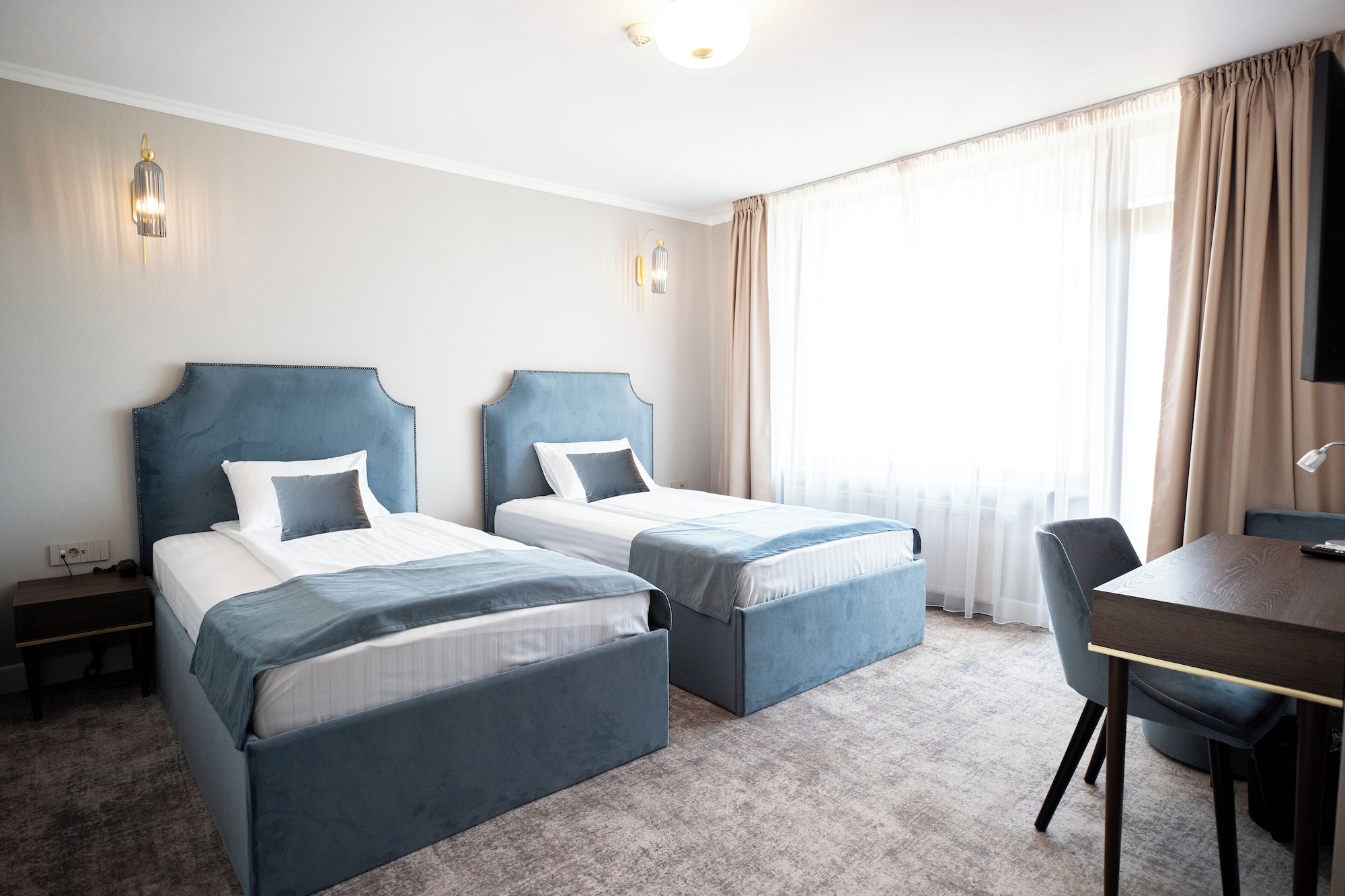 STANDARD, TWIN BEDS