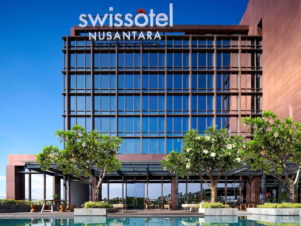 Swissotel Nusantara 5/67