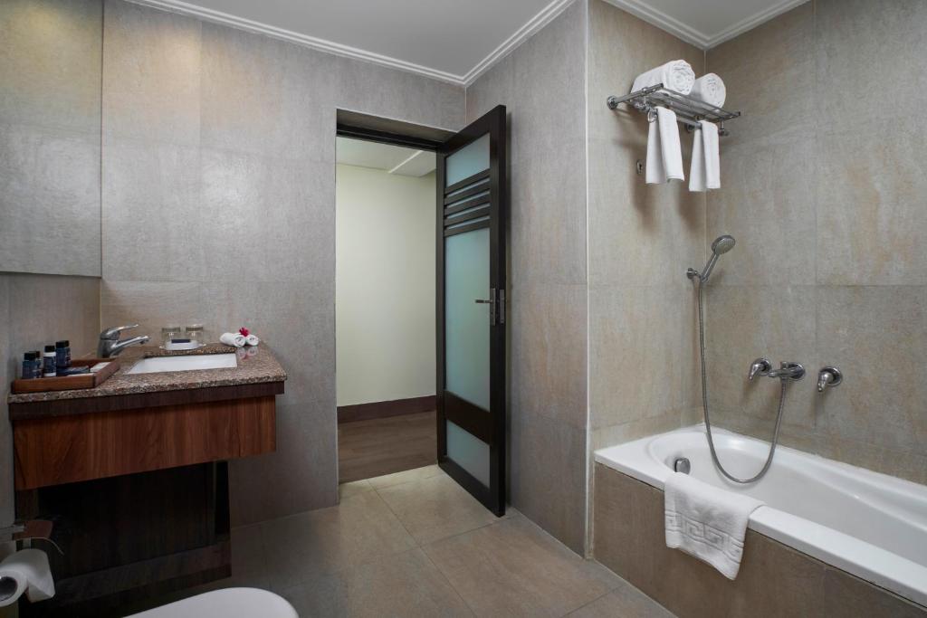 Luxury, Suite, Royal Wing، RESORT RIO 3/3