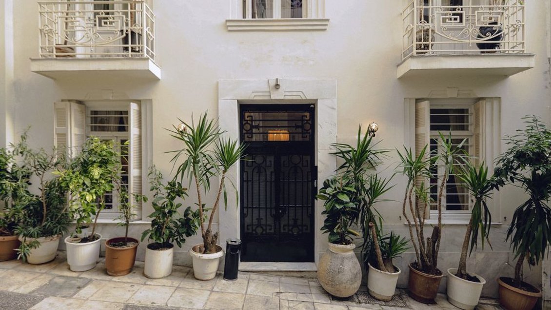 Shila Athens 14/49