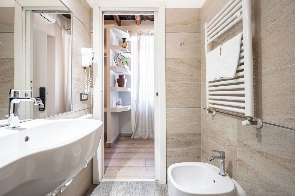 Corso Suite 107 Rooms Wellness & Spa 49/50