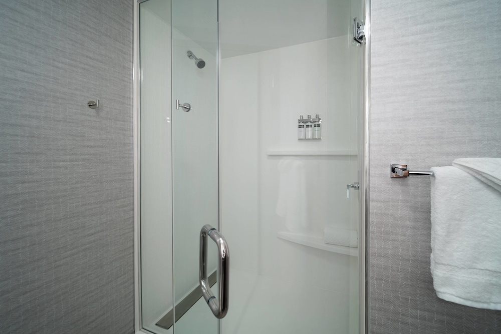 Residence Inn Boston Downtown South End 6/45
