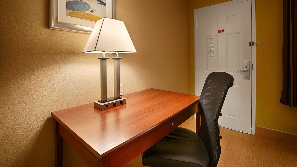 Surestay Plus Hotel By Best Western Susanville 39/45