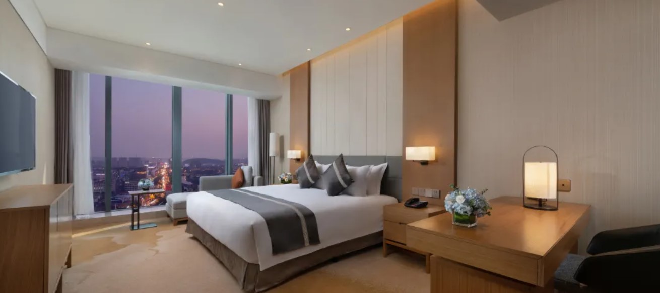 Burrit Hotel 16/17