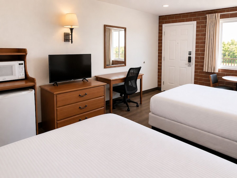 Days Inn by Wyndham Lake Point 30/40