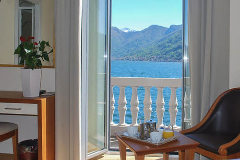HOTEL VILLA BELVEDERE 8/68