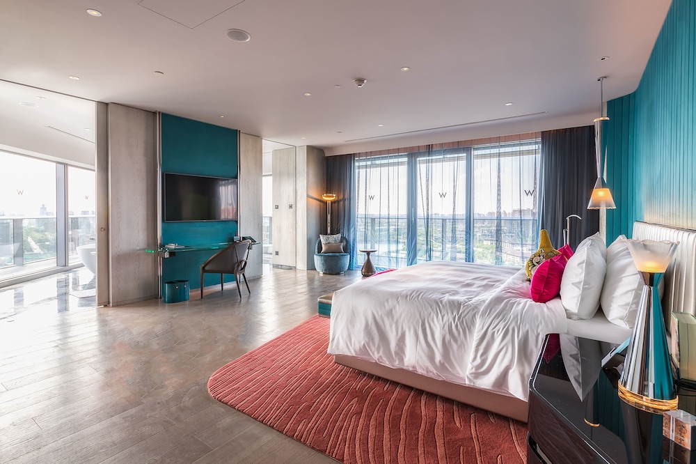 1 Bedroom, Wonderful, Suite, King Bed, Lake View