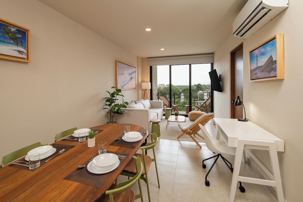 EVERGLADES SUITES 38/50