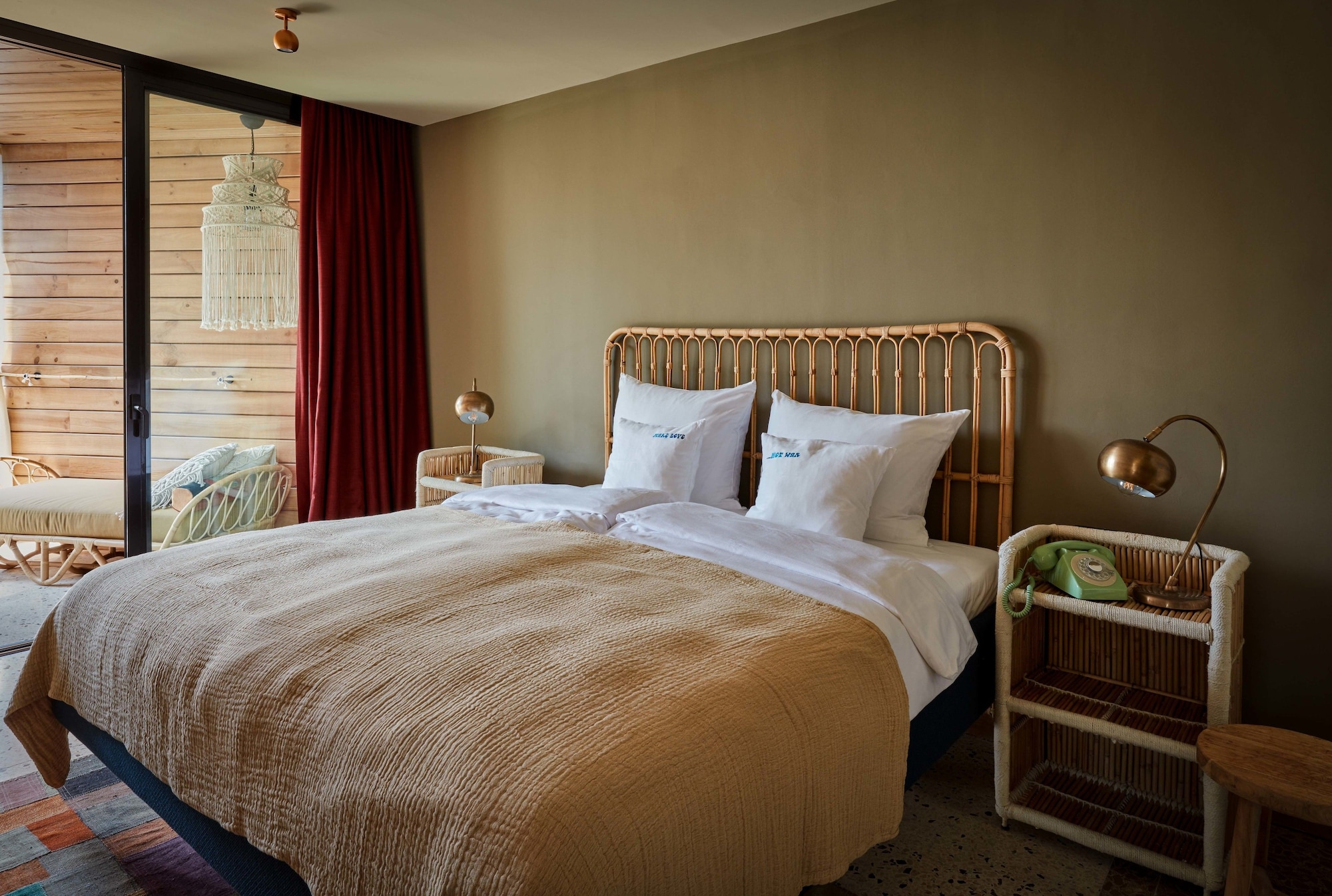SUITE, SEA VIEW, TERRACE, BAY SIDE