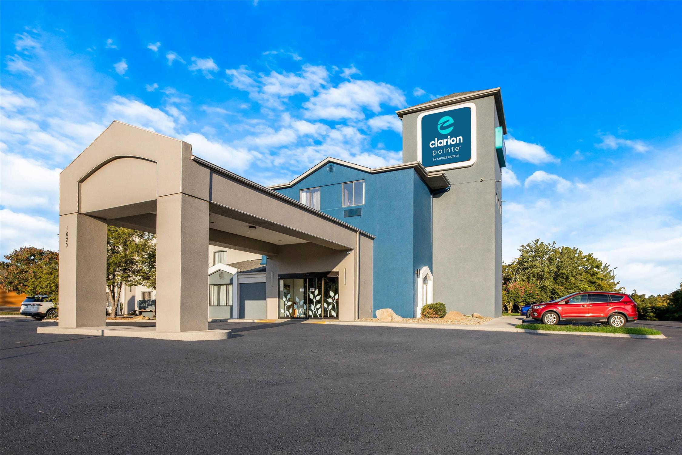 Clarion Pointe Sevierville-Pigeon Forge 38/43