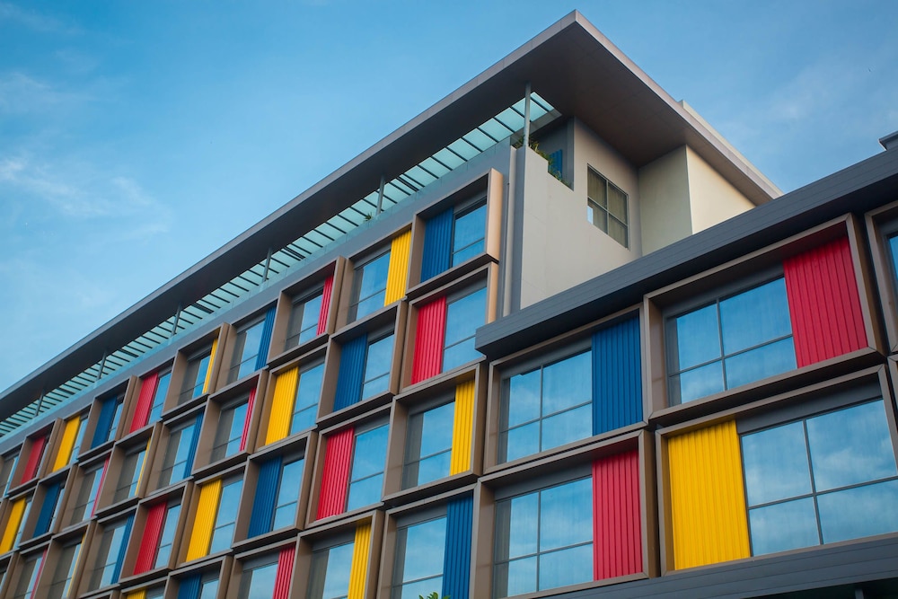 Ibis Styles Batam Nagoya 6/68