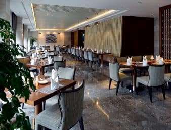 Howard Johnson by Wyndham IFC Plaza Ningbo 7/8