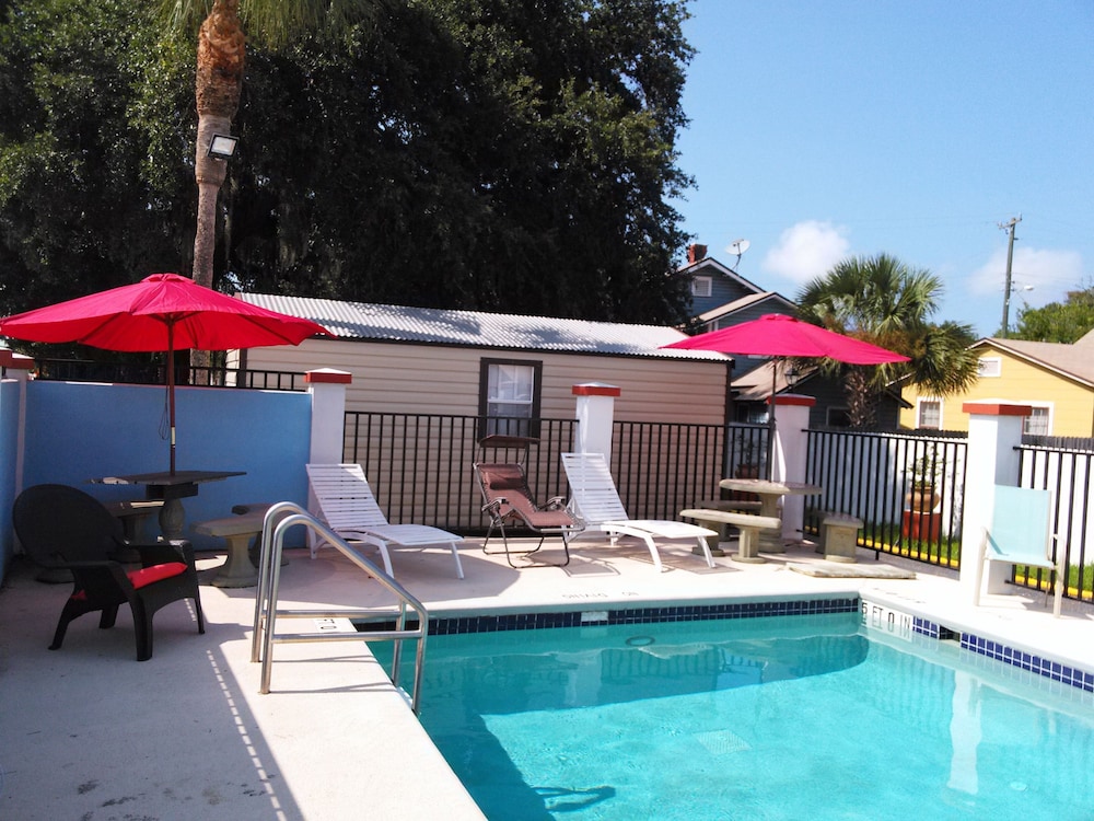 Merida Inn And Suites 44/50