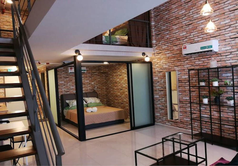 Chrisenbel Suites - Pinnacle Pj 20/37