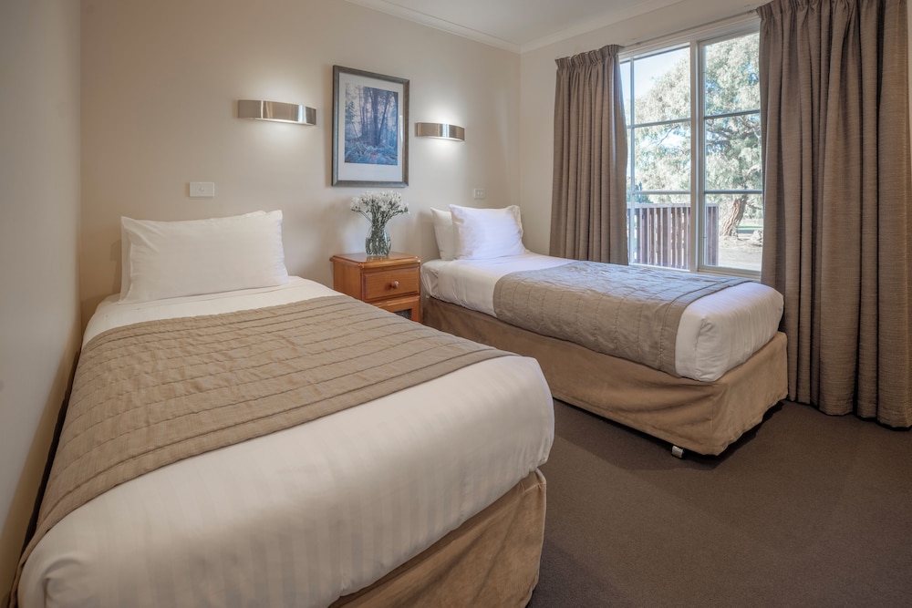 2 BEDROOMS, VILLA