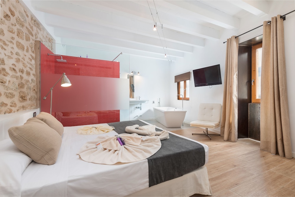 Alcudia Petit 7/50