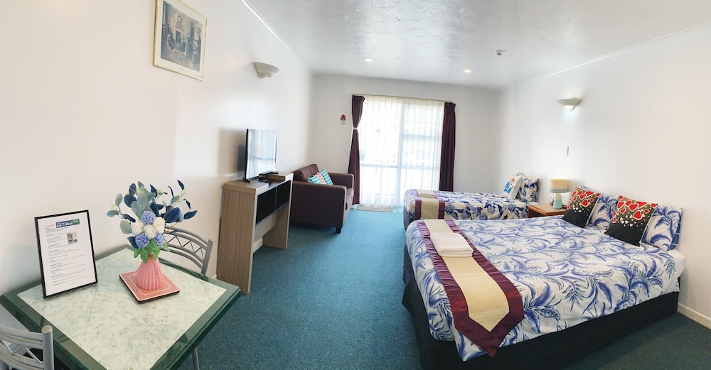 Kerry's Motel 21/41