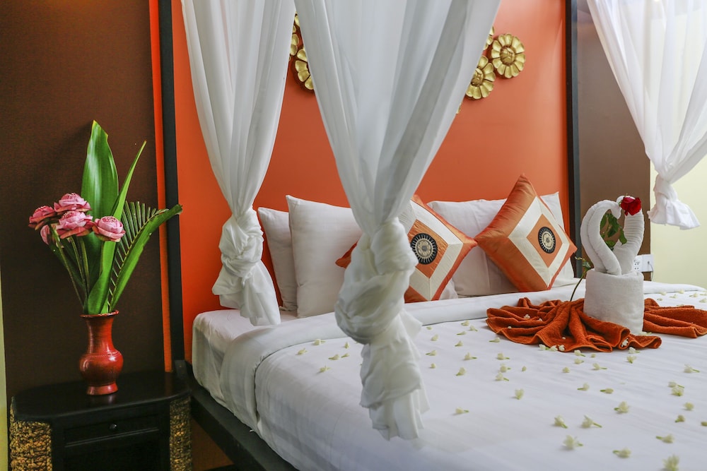 CABANA, DOUBLE BED, BALCONY