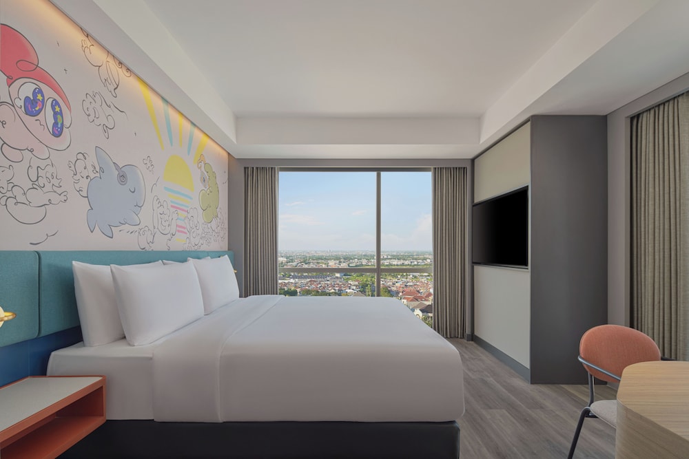 Savvy, Suite, King Bed