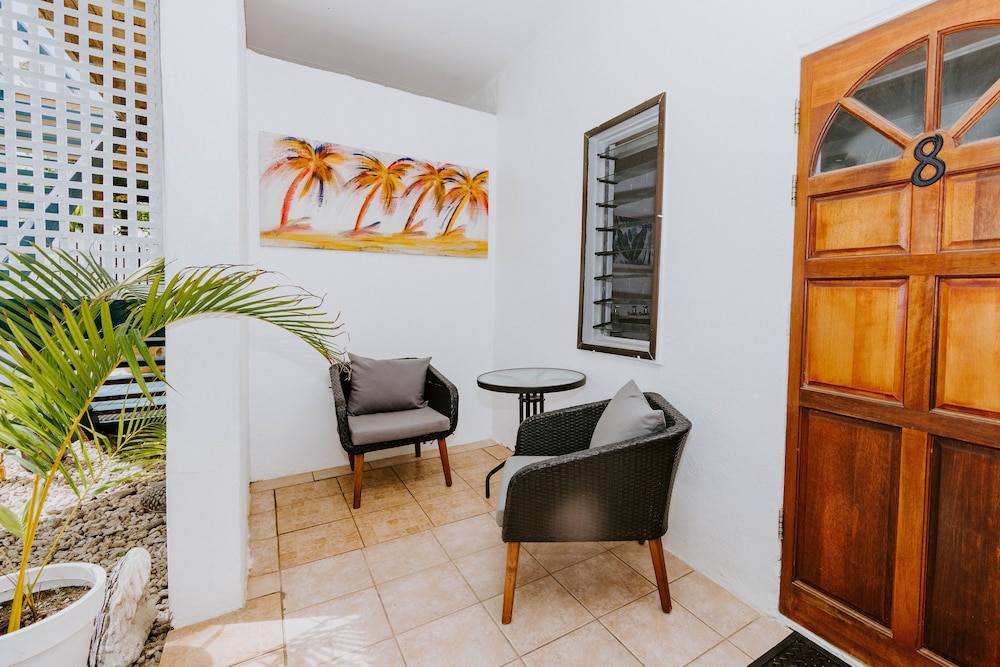 Sunrise Beach Bungalows 40/64