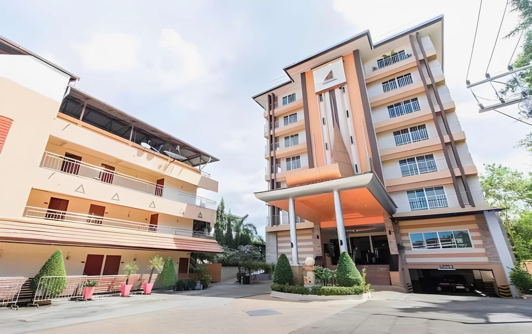Siam Platinum Pattaya 30/44