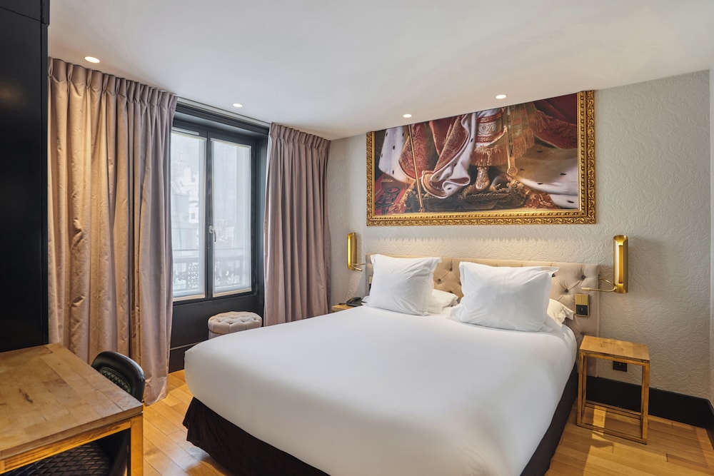 Hotel Eiffel Petit Louvre 30/63