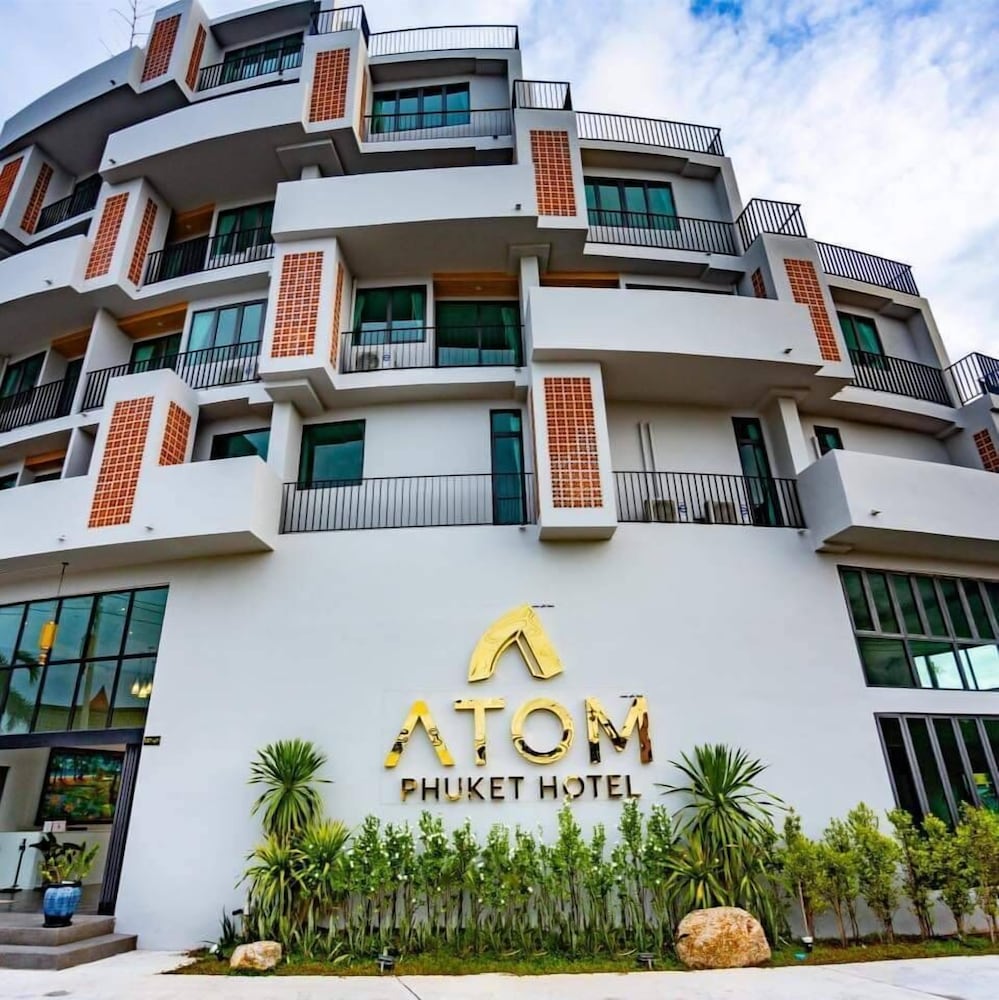 Atom Phuket Hotel -SHA Plus 2/50