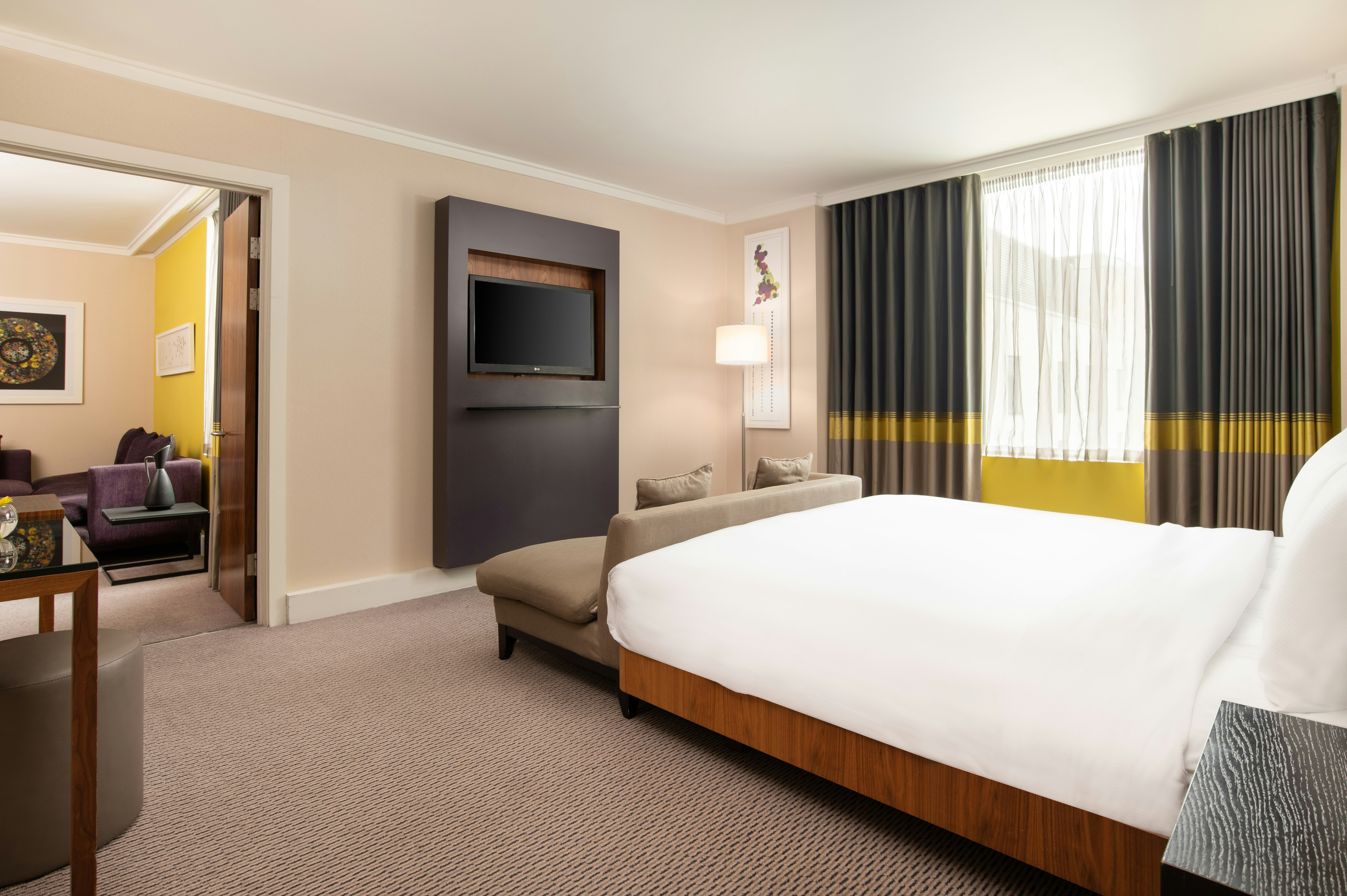 1 BEDROOM, JUNIOR SUITE