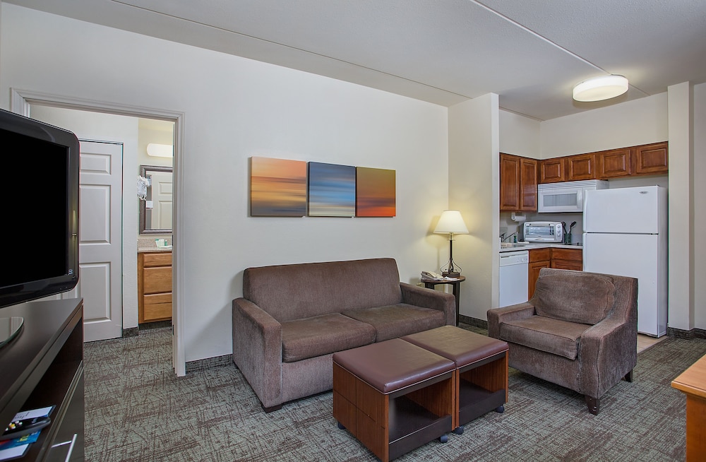 Staybridge Suites Chattanooga Downtown Convention Center 32/53