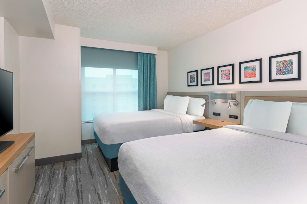 Evolution, Suite, 2 Queen Beds