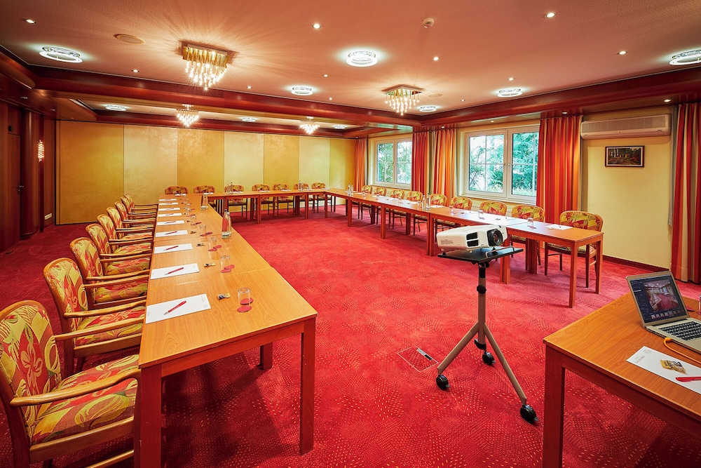 Sporthotel Zum Hohen Eimberg 57/65