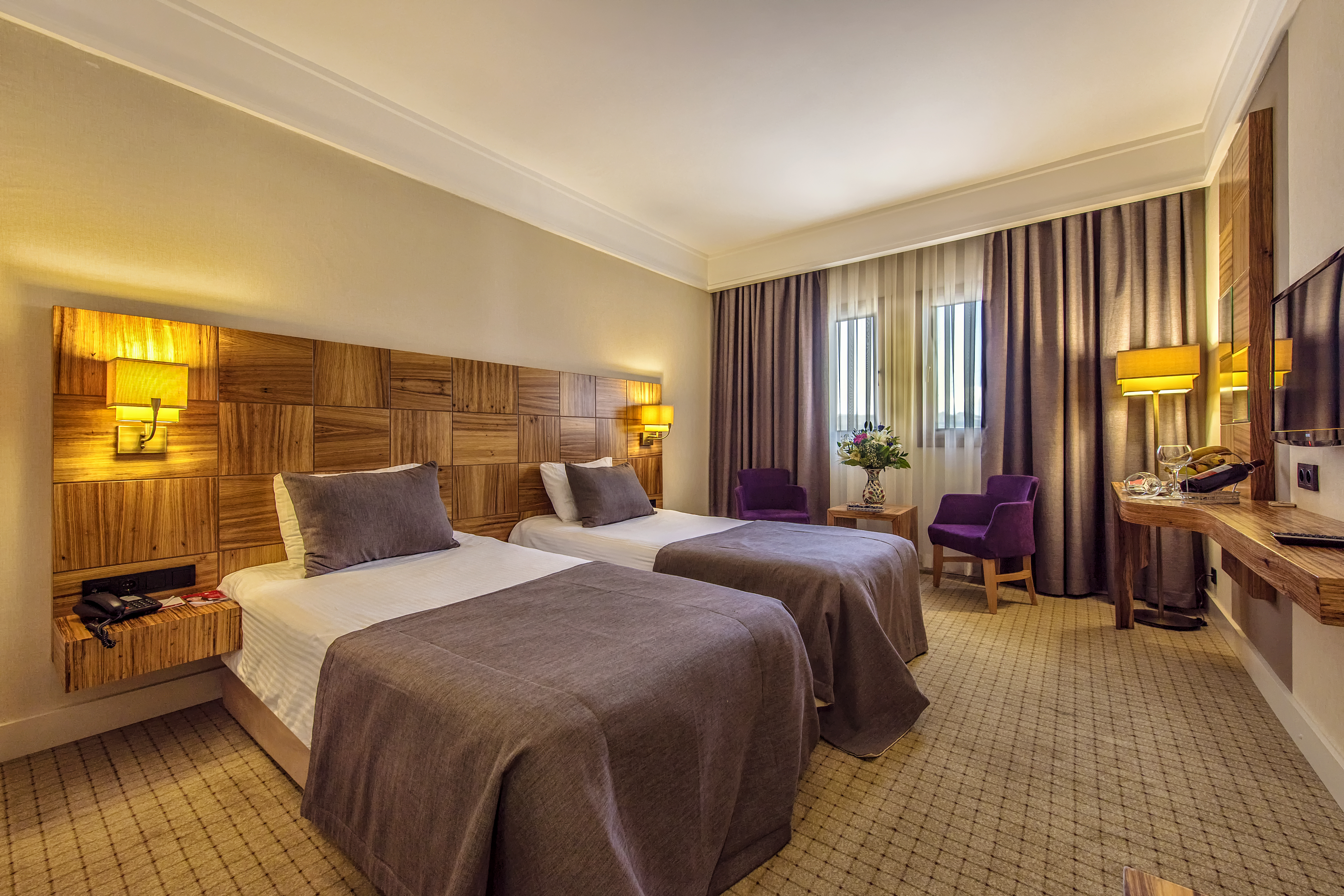 Standard, Twin Beds