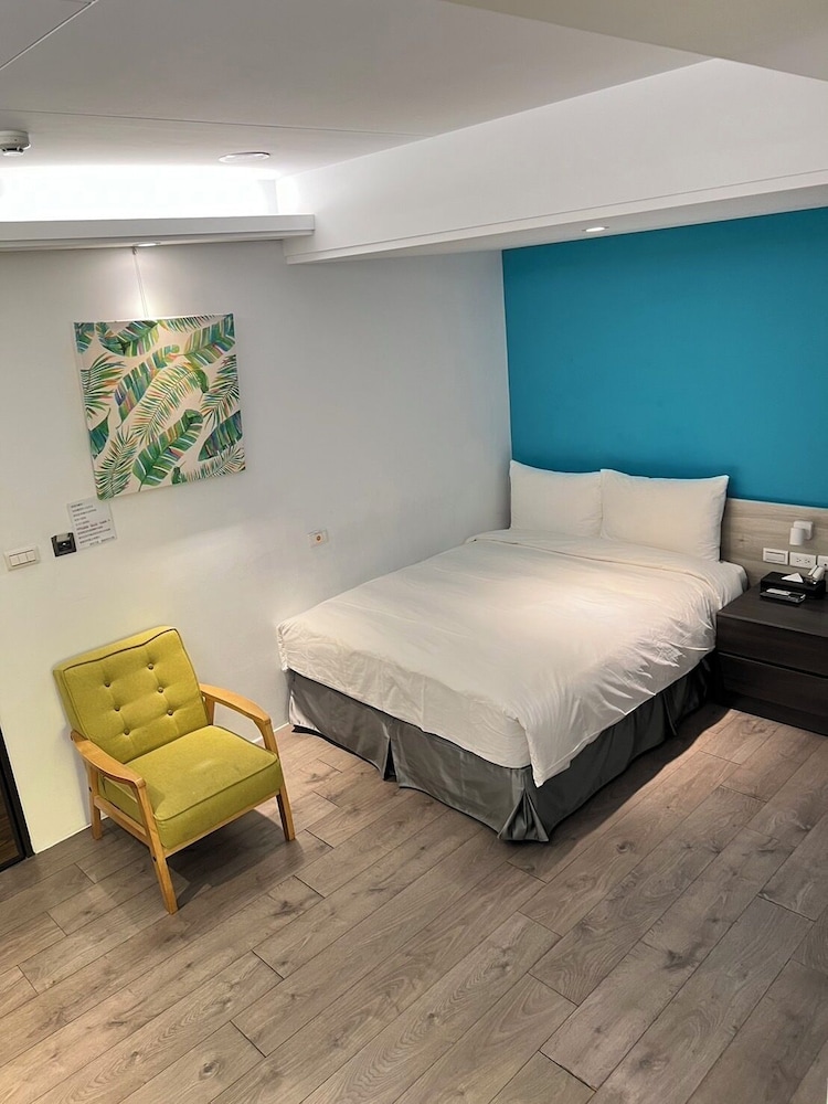 1 BEDROOM, STANDARD, DOUBLE BED