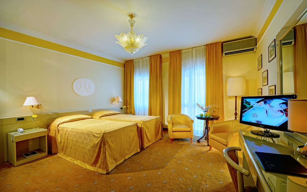 Hotel Aurora Terme 59/65