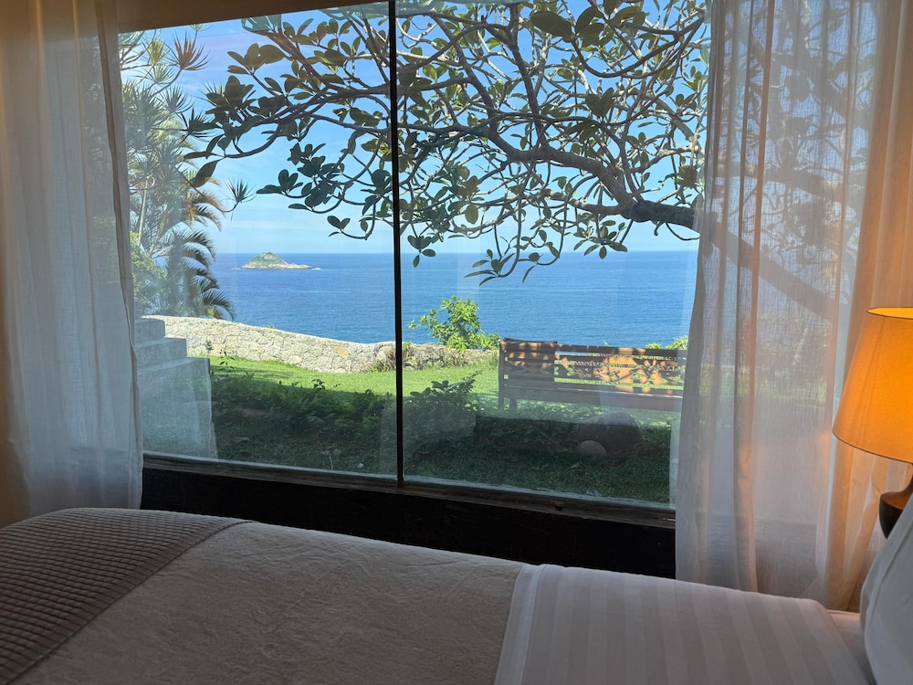 Cliffside Guest House Experience 35/67